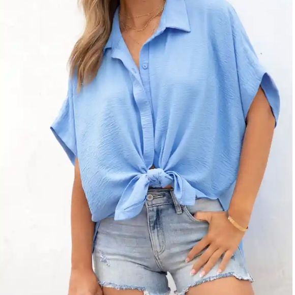 Vici Tops - VICI OH JOLENE OVERSIZED COLLARED BLOUSE - SKY BLUE